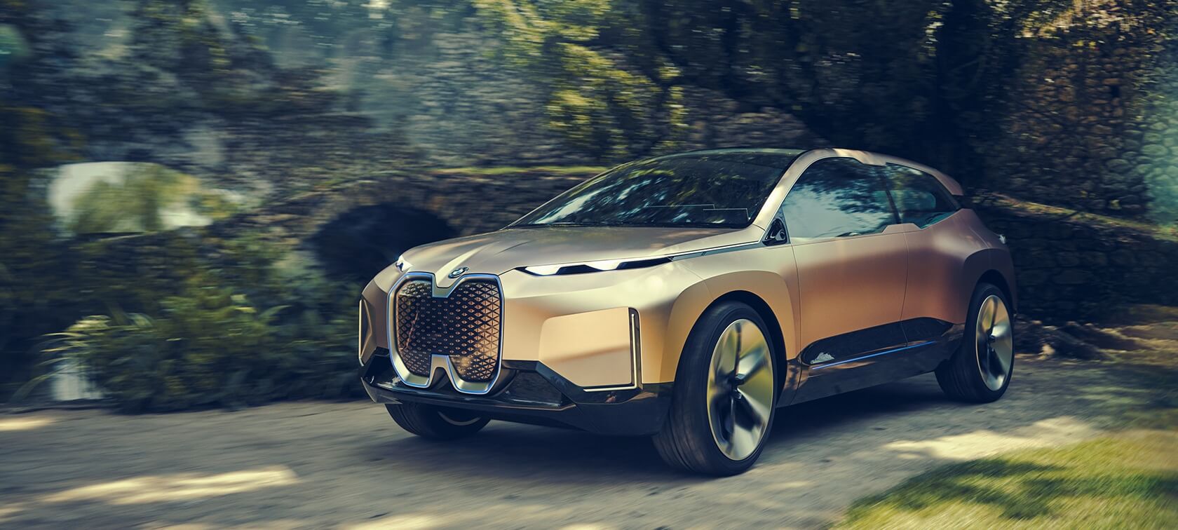 BMW Vision iNext electric luxury crossover